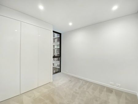 Beautiful 1 Bedroom Apartment! - Photo 4