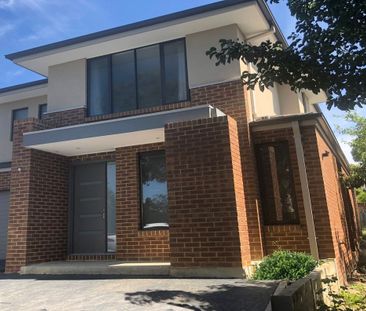 New Haven of Luxury And Convenience within Boxhill High School zone... - Photo 4