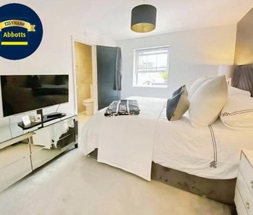 Lynmouth Avenue,Moulsham - CM2 - Photo 3