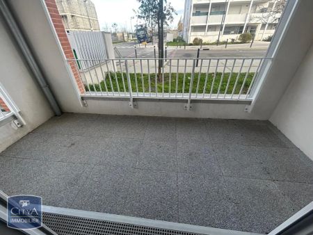 Appartement à louer 3 pièces 62.45m² - Photo 2
