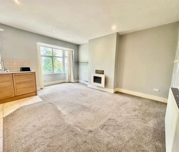 Park Road, Altrincham - Photo 5