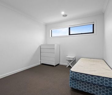 This Townhouse Is So Nice, Even Your Mother-In-Law Will Approve - Photo 5