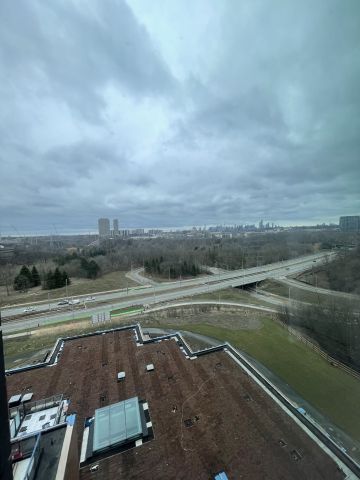 For Lease - 5 Quarrington Lane Unit# 811, Toronto, Ontario - Photo 3