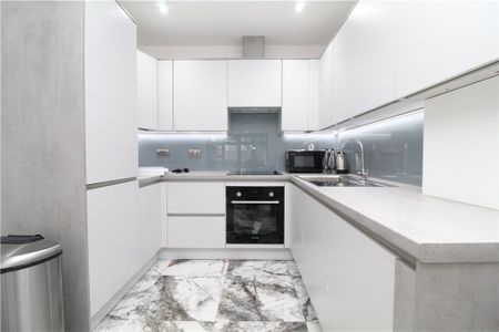 Banstead Road, Purley, CR8 3EB - Photo 3