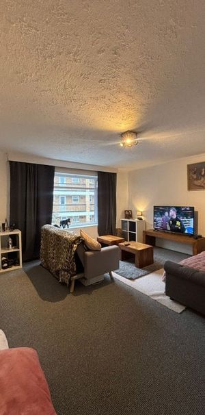 Brecon Court, Selborne Place, Hove - Photo 1
