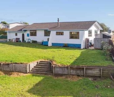 WAIKANAE BEACH DELIGHT! - Photo 5