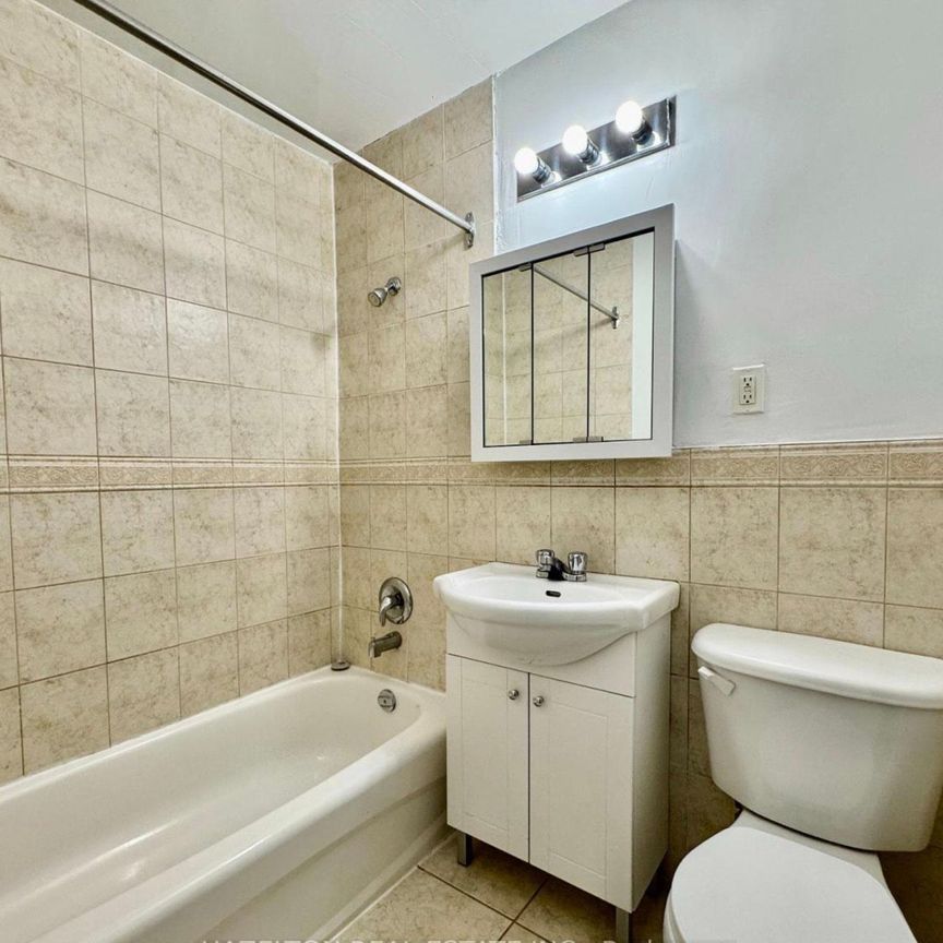 For Lease - 44 Huntley Street Unit# 106, Toronto, Ontario - Photo 1