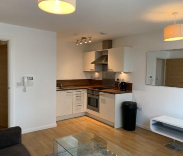 1 bedroom flat to rent - Photo 1