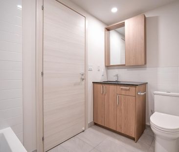360 President Kennedy, Montréal, QC - Photo 4