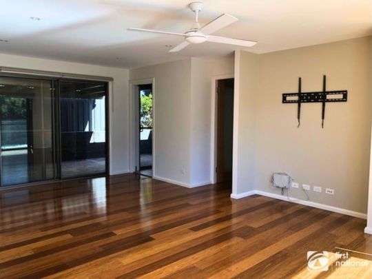 42 Vera Drive, Coffs Harbour - Photo 1