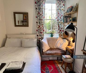 2 bedroom flat to rent - Photo 6