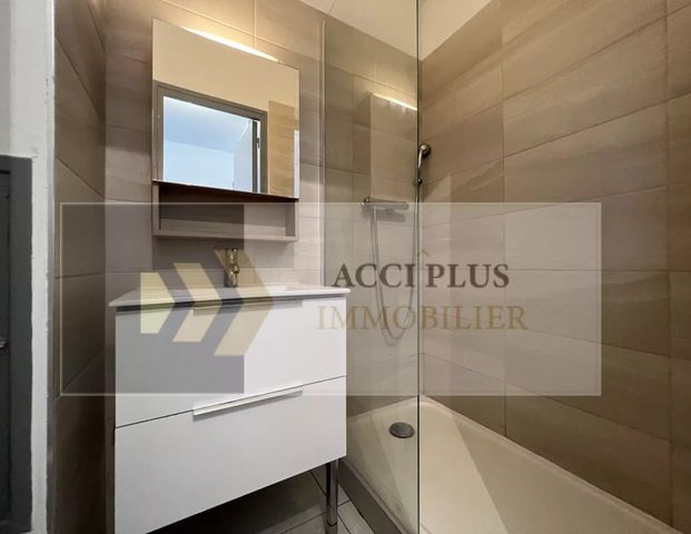 Location Appartement 1 pièce 23m² NIMES 30000 - Photo 1