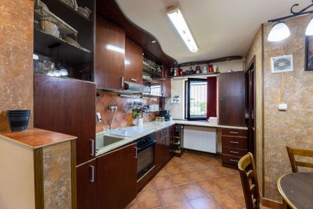 Apartament cu 3 camere de închiriat în zona Podgoria - Fotografie 4