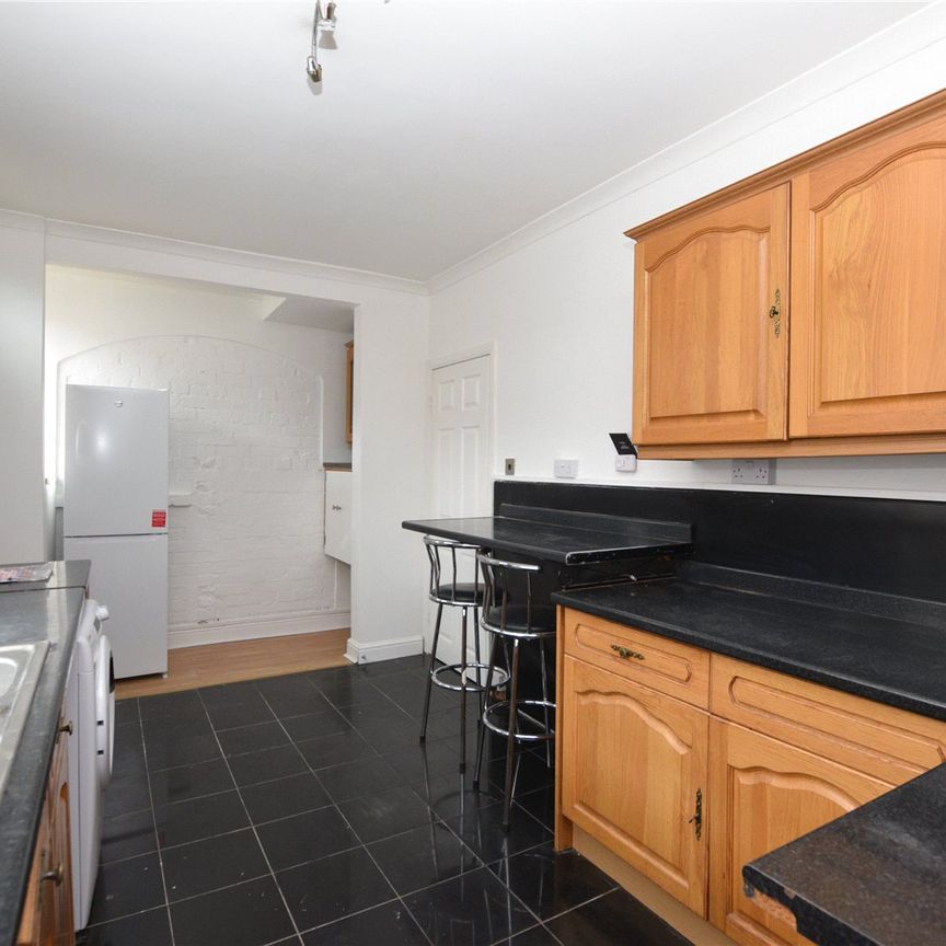 17, Ashby Terrace, Leeds, LS13 3AF - Photo 1