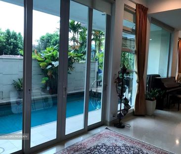 Shamrock Park (D10), Semi-Detached - For Rent - Photo 1