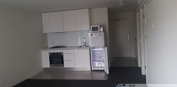 1 / 40 Koornang Road, Carnegie - Photo 2