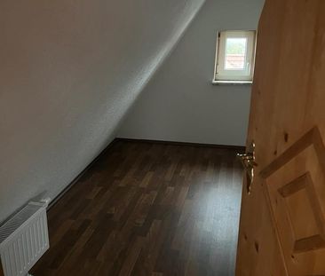 2 Zimmer Dachgeschosswohnung in Ditzingen - Foto 1