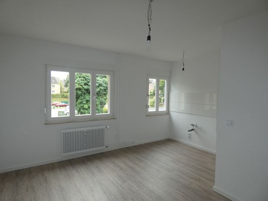 *** Heimaterde! 2 Zimmer, Wohnküche, Erstbezug nach Sanierung, mit eigenem Gartenanteil! *** - Photo 1