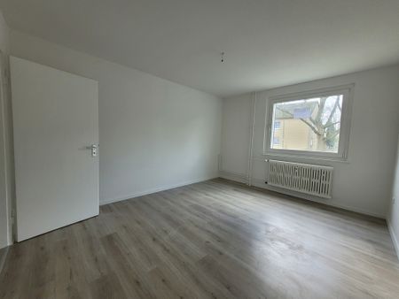 Renovierte 3-Zimmer-Erdgeschosswohnung! - Photo 3