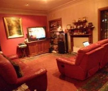 Middle Cove - Photo 1