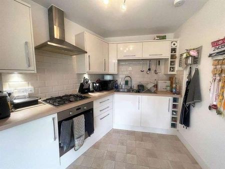 The Stables, Combe Road, Torquay, TQ2 - Photo 3