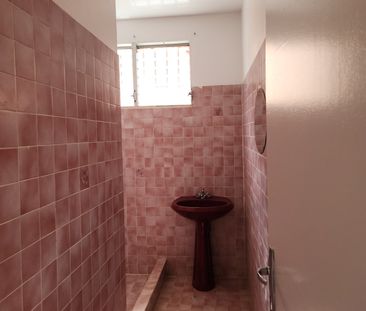 Location Maison 5 pièces 100m² GOYAVE 97128 - Photo 3