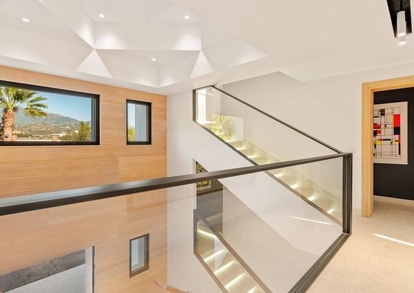 8 bedroom luxury Villa for rent in Marbella, Andalusia
