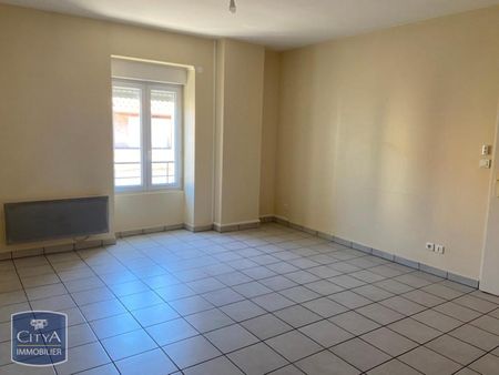 Location Appartement 2 pièces 37m² PERIGUEUX 24000 - Photo 2