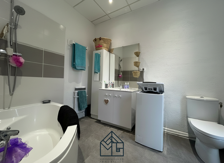 Location Appartement 3 pièces 55m² ROANNE 42300 - Photo 3