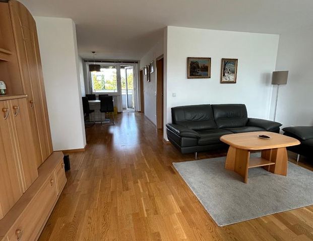 Möblierte 3-Zimmer-Wohnung mit 2 Balkonen! Ab sofort! - Foto 1