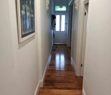 Lilyfield - Photo 4