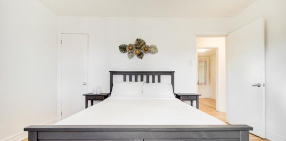 Haut d'un duplex (3 chambres) Ahuntsic - Photo 2