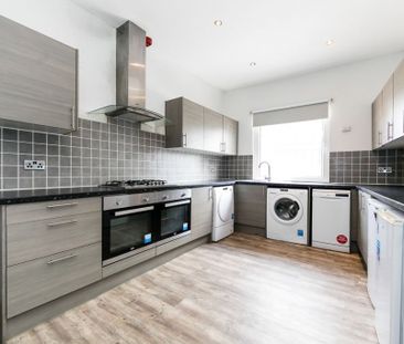 Archery Road, Hyde Park, Leeds - Photo 4