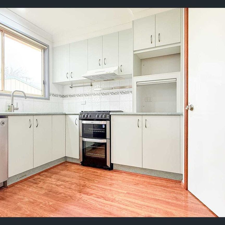 Modern 3-Bedroom Home - Photo 1