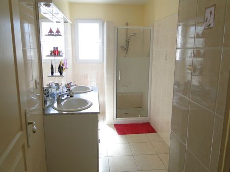 MAISON DE PLAIN-PIED ST JULIEN L'ARS - Photo 3