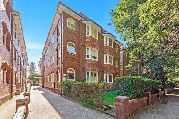 Art Deco 2 Bedroom Apartment Located At the Rear of The Building - Photo 1