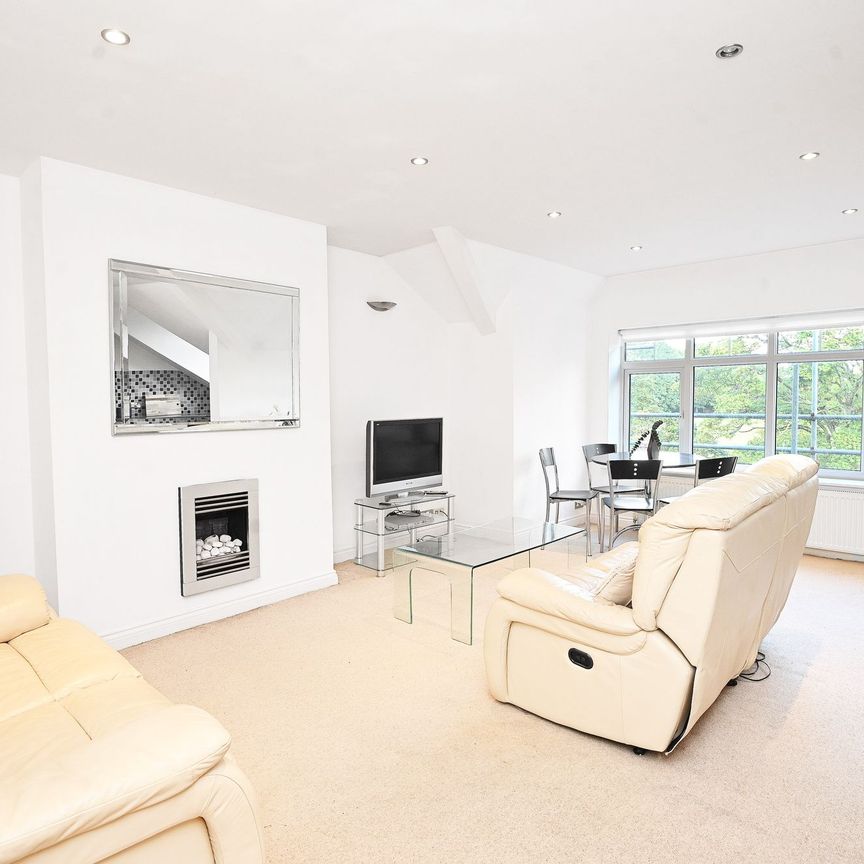 Harlow Moor Drive, Harrogate, HG2 - Photo 1