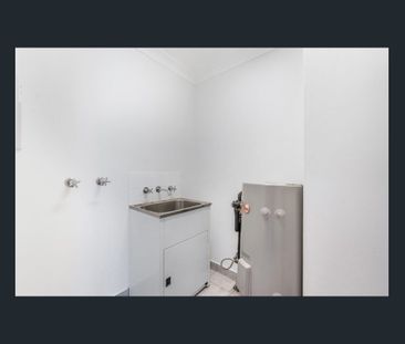 Riverside Living with Space & Convenience in Liverpool - Photo 5