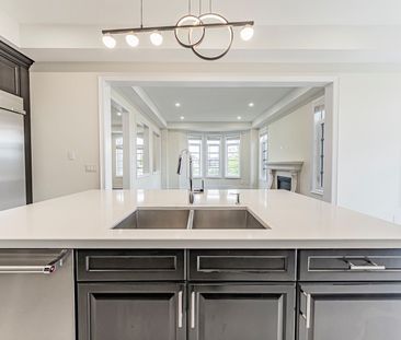For Lease - 3192 Post Road, Oakville, Ontario - Photo 5