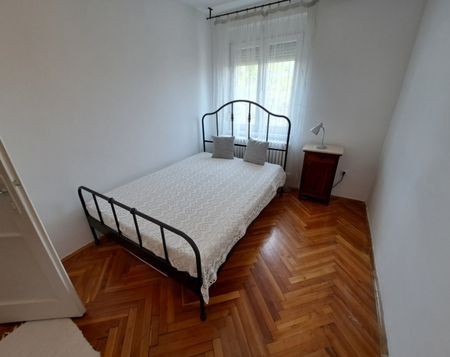 Kiadó 4. emeleti liftes téglalakás - Fotó 4