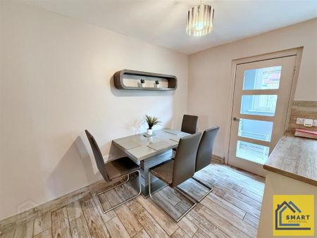 13 Glenwherry Place, Belfast, BT6 8DJ - Photo 3