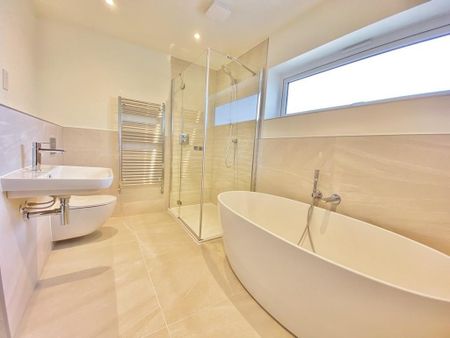 3 bedroom detached house to rent - Photo 5