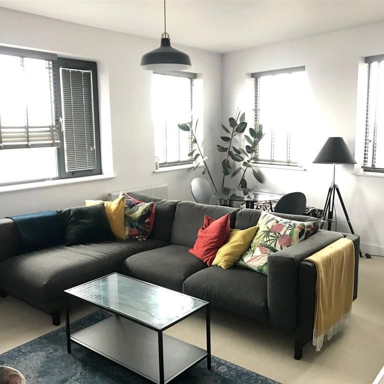 2 bedroom apartment to rent - Photo 1