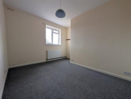 18 Fairfax Place, Dartmouth - Photo 3