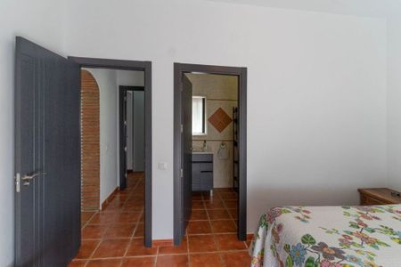 Luxury 3 room Detached House for rent in Alhaurín el Grande, Andalusia - Photo 3