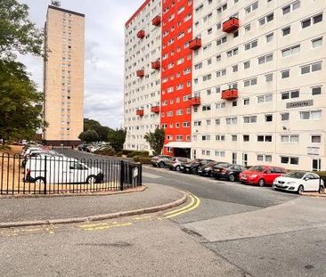 2 bedroom block of apartments to rent - Photo 3