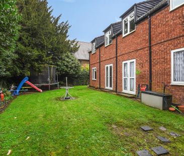 2 bedroom flat to rent - Photo 6