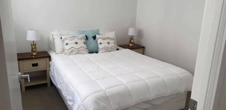 Best in CBD - Photo 2