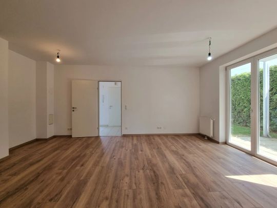 Zentrale Gartenwohnung mit Terrasse & Top-Anbindung - Photo 1