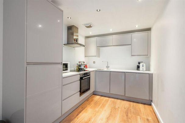 2 bedroom apartment to rent - Photo 1